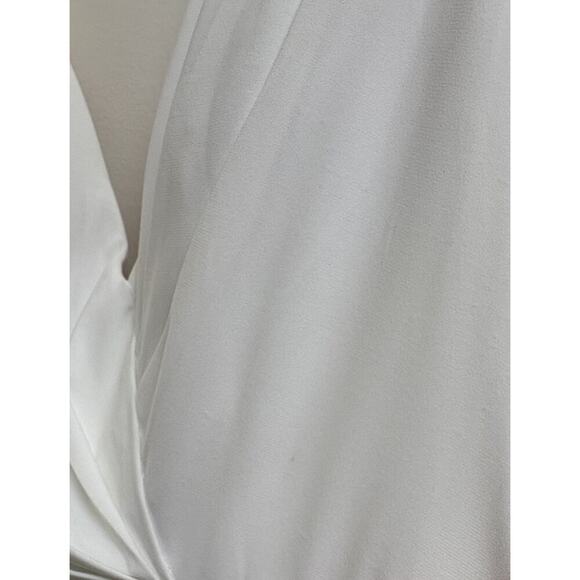 Mac Duggal 12336 White Gown Size 10 Deep V Open Back Slit Formal Dress NWT - Picture 10 of 10